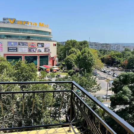 Py Apartament Varna
